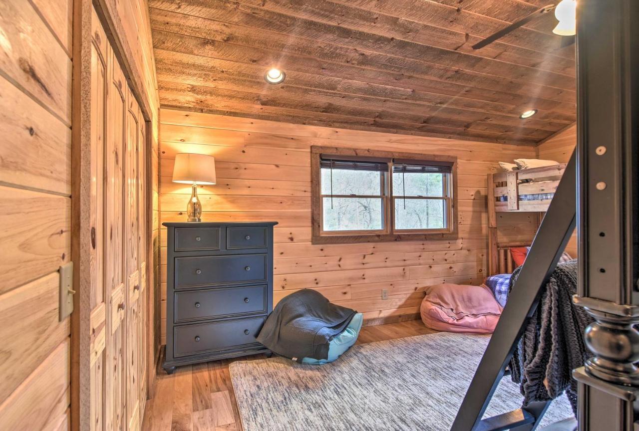 Modern Murphy Cabin With Nottely River Views! Exterior photo